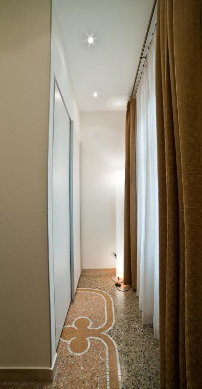 Town House Cavour Bed and Breakfast Ρέτζιο ντι Καλάμπρια Δωμάτιο φωτογραφία