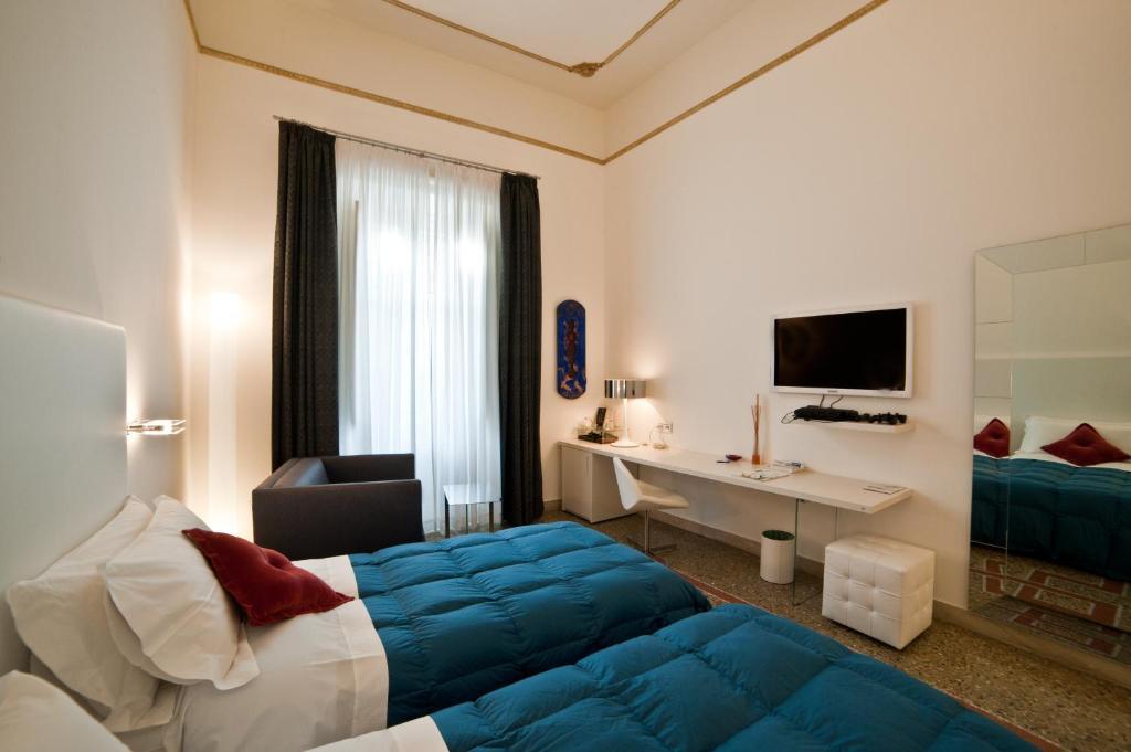 Town House Cavour Bed and Breakfast Ρέτζιο ντι Καλάμπρια Δωμάτιο φωτογραφία