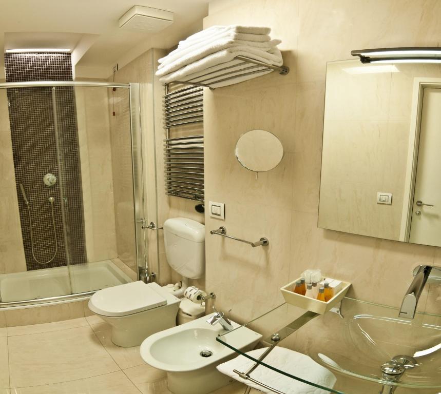 Town House Cavour Bed and Breakfast Ρέτζιο ντι Καλάμπρια Εξωτερικό φωτογραφία
