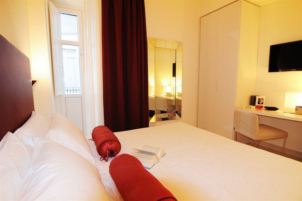 Town House Cavour Bed and Breakfast Ρέτζιο ντι Καλάμπρια Εξωτερικό φωτογραφία