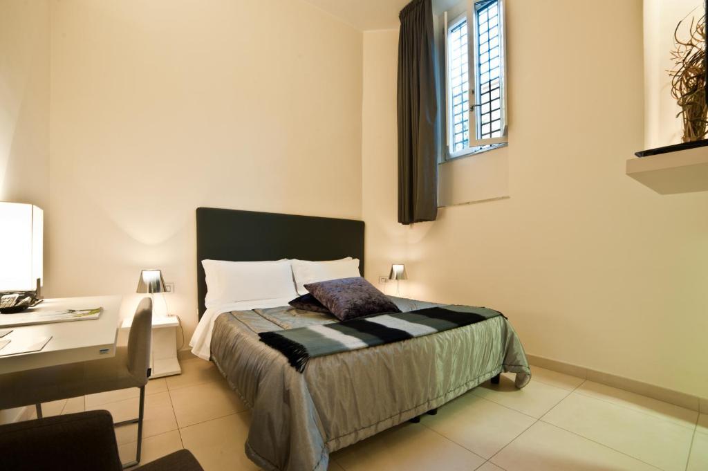 Town House Cavour Bed and Breakfast Ρέτζιο ντι Καλάμπρια Δωμάτιο φωτογραφία