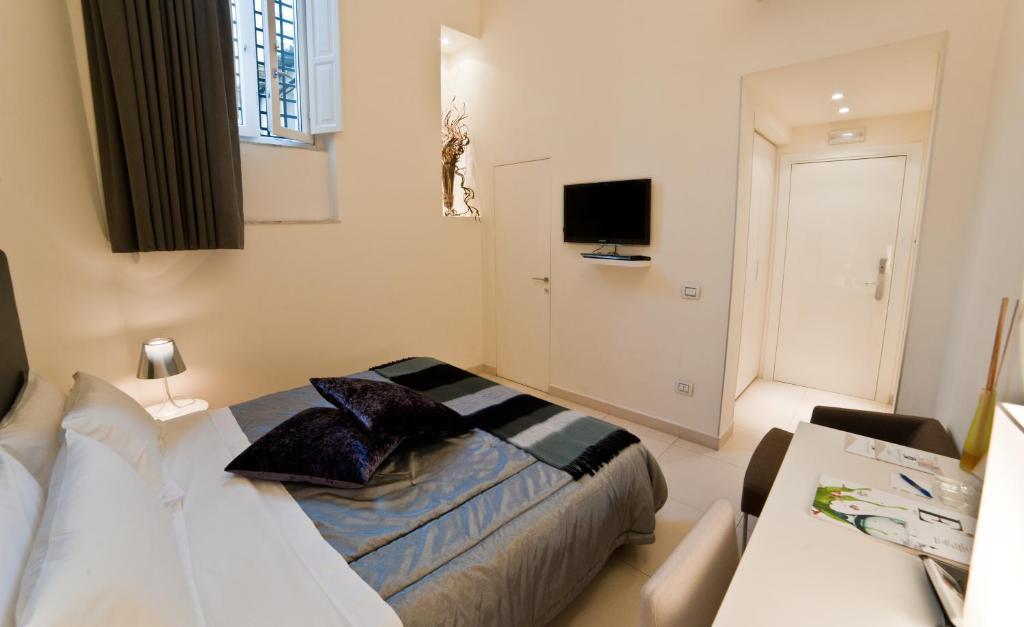 Town House Cavour Bed and Breakfast Ρέτζιο ντι Καλάμπρια Δωμάτιο φωτογραφία