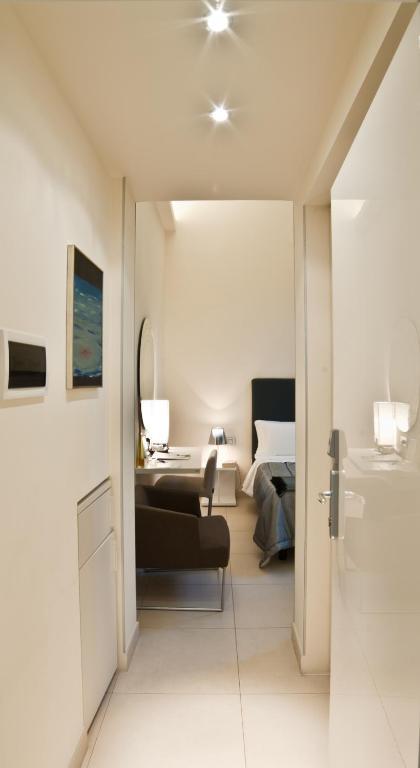 Town House Cavour Bed and Breakfast Ρέτζιο ντι Καλάμπρια Δωμάτιο φωτογραφία