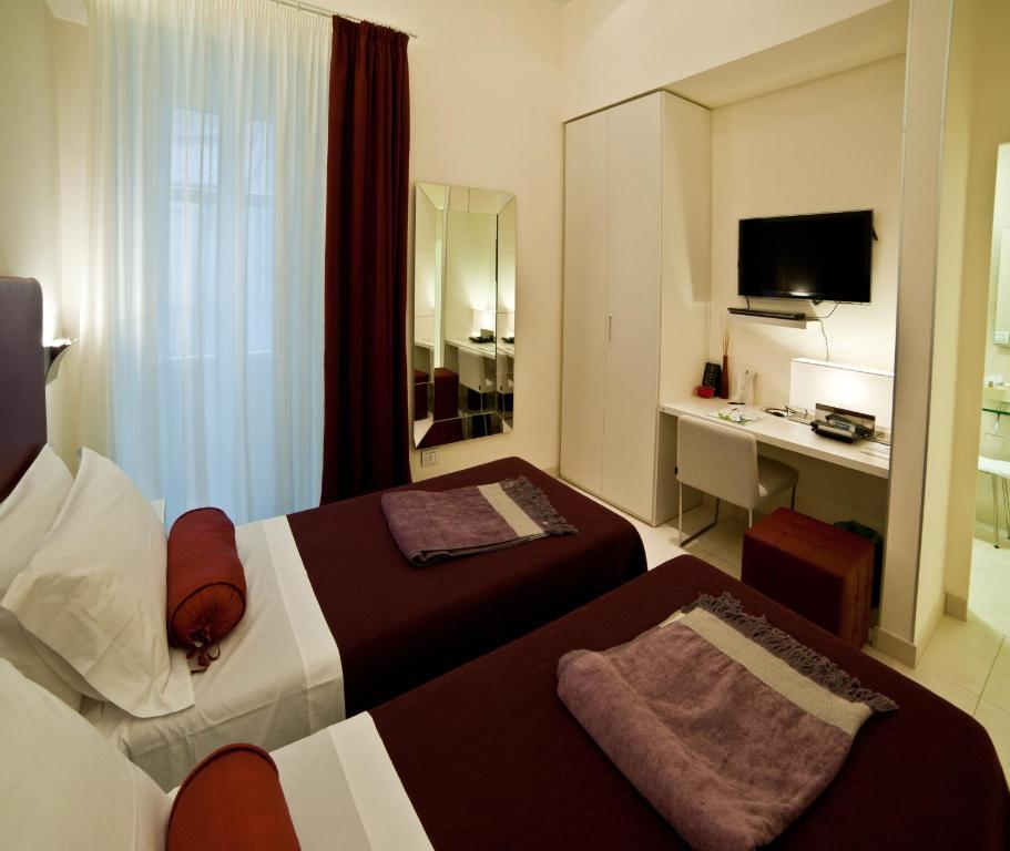 Town House Cavour Bed and Breakfast Ρέτζιο ντι Καλάμπρια Δωμάτιο φωτογραφία