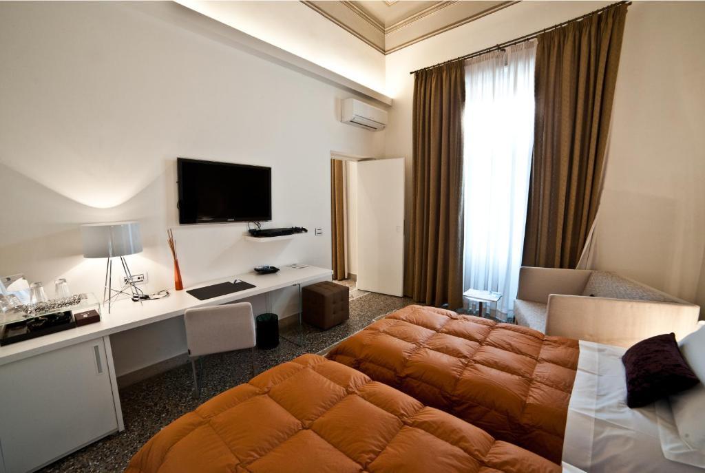 Town House Cavour Bed and Breakfast Ρέτζιο ντι Καλάμπρια Δωμάτιο φωτογραφία