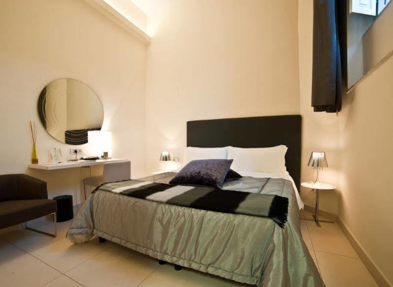 Town House Cavour Bed and Breakfast Ρέτζιο ντι Καλάμπρια Εξωτερικό φωτογραφία